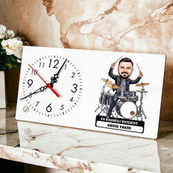  - Baterist Müzisyen Erkek Karikatürlü Masa Saati