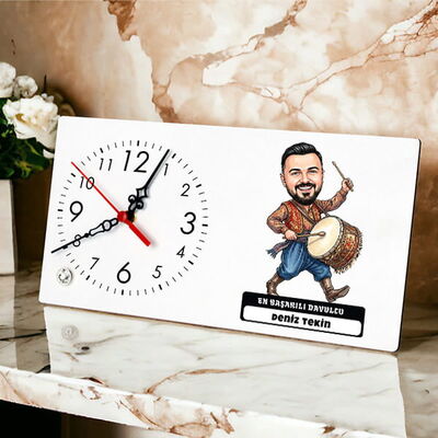  - Davulcu Müzisyen Erkek Karikatürlü Masa Saati