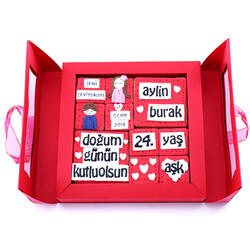 Doğum Gününe Özel Pencere Kutuda Butik Kurabiye - Thumbnail
