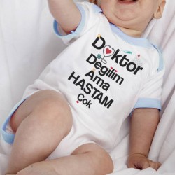 Doktor Değilim ama Hastam Çok Bebek Zıbını - Thumbnail