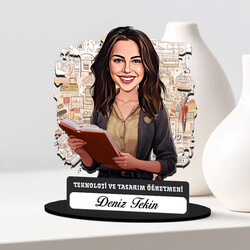  - En Başarılı Kadın Teknoloji Öğretmeni Karikatürlü Biblo