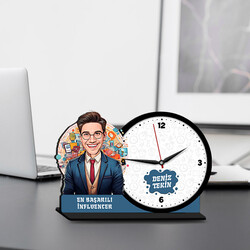  - Erkek Influencer Karikatürlü MDF Masa Saati