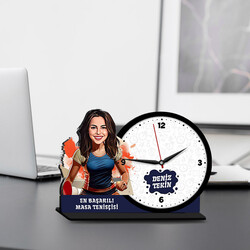 - Güzel Kadın Tenisçi Karikatürlü MDF Masa Saati