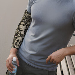  - Kadın ve Kuru Kafa Tasarımlı Dövme Görünümlü Kol Çorabı