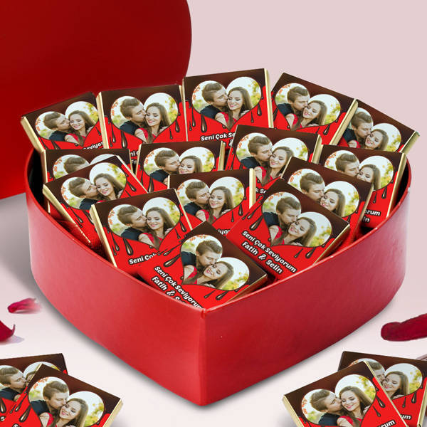 Kalp Kutuda Fotoğraflı Çikolatalar