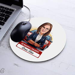  - Karikatürlü En Başarılı Kadın Oto Galerici Mousepad