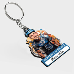  - Karikatürlü - Erkek Bisikletçi İsimli Anahtarlık