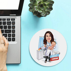  - Karikatürlü Kadın Çocuk Doktoru Mousepad