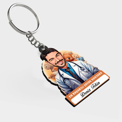  - Karikatürlü - Yakışıklı Çocuk Doktoru İsimli Anahtarlık