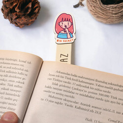 Kırmızı Saçlı Kız İsimli Ahşap Kitap Okuma Ayracı - Thumbnail