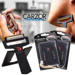  - Carzor - Kredi Kartı Şeklinde Tıraş Bıçağı