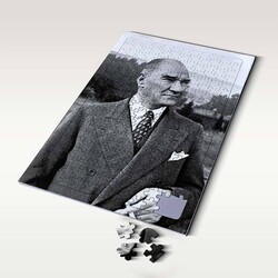  - Siyah Beyaz Atatürk Resimli Puzzle