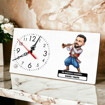  - Zurnacı Müzisyen Erkek Karikatürlü Masa Saati